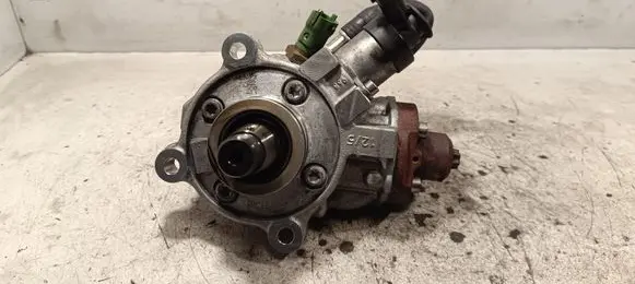 Jaguar XE Fuel injection high pressure pump 0445010706 G4D39B395AA