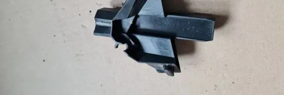 Vacuum air tank