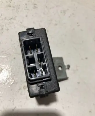 Mazda 626 Immobilizer control unit/module GE4T675G2 5812160728 52010365C