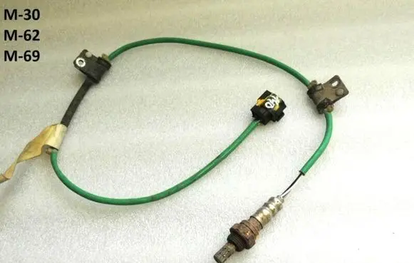 Mazda 6 Lambda probe sensor L813495F10 L81318861B