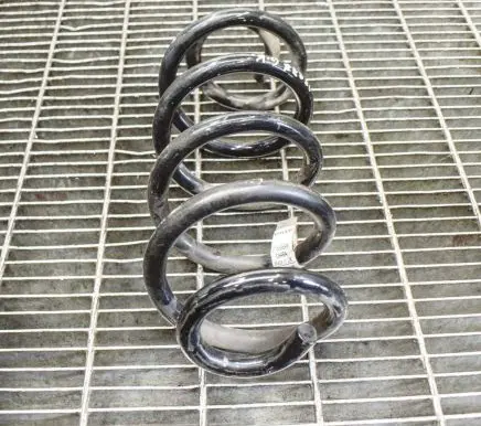Volvo XC40 Rear coil spring 31658699
