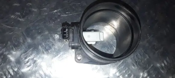 Opel Movano B Mass air flow meter 8200914647