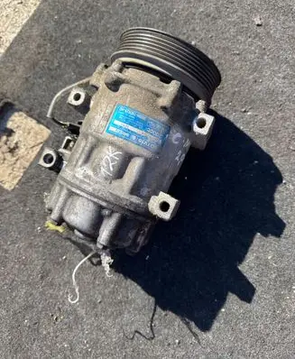 Ford C-MAX I Air conditioning (A/C) compressor (pump) 3M5H19D629HD 8103703524