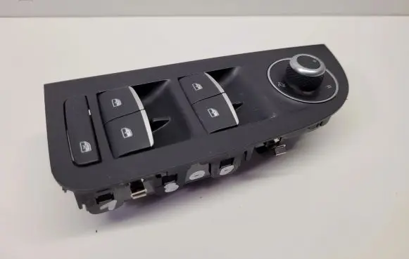 Alfa Romeo Giulia Electric window control switch 01561255410