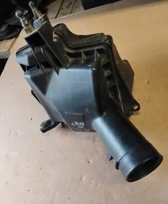 Air filter box