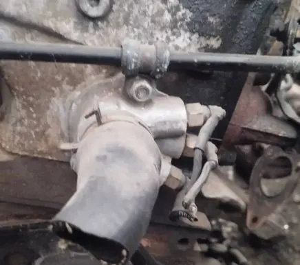 Volkswagen PASSAT B5 Engine coolant pipe/hose