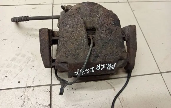 BMW X5 E70 Front brake caliper
