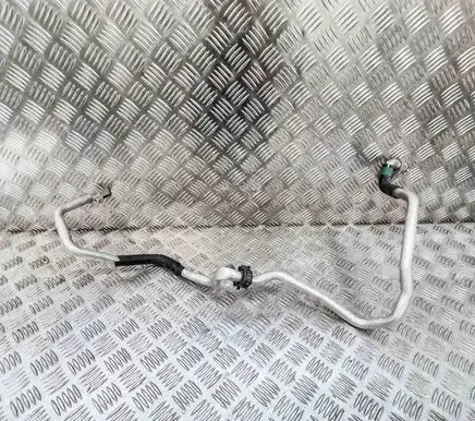 Toyota RAV 4 (XA40) Air conditioning (A/C) pipe/hose