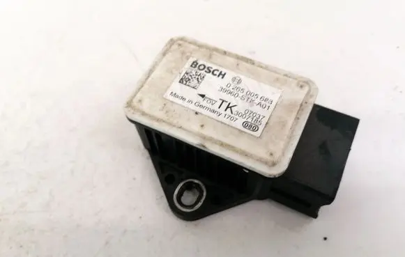 Honda CR-V ESP acceleration yaw rate sensor 0265005683 39960-STK-A01