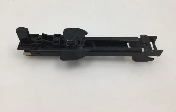 Audi A4 S4 B7 8E 8H Seat belt height adjuster 8E0857833E