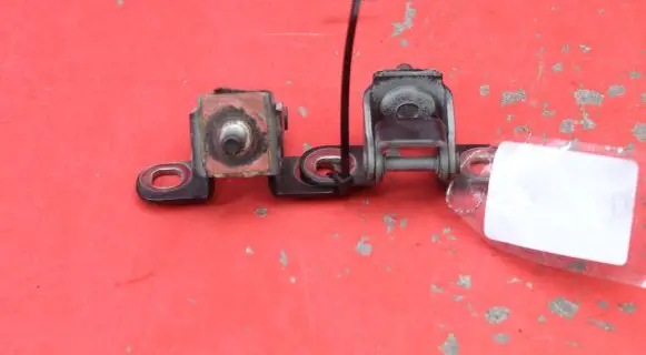 Opel Mokka Tailgate/trunk/boot hinge
