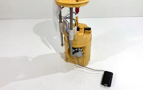 BMW X6 F16 In-tank fuel pump 