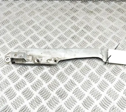 Volvo V60 Fender mounting bracket 31468233