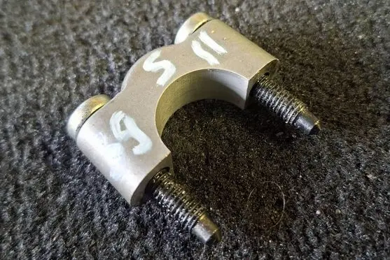 BMW 5 E39 Camshaft holder 