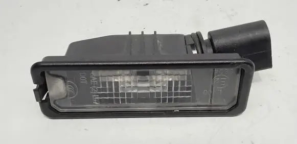 Volkswagen Golf VI Number plate light 1K8943021