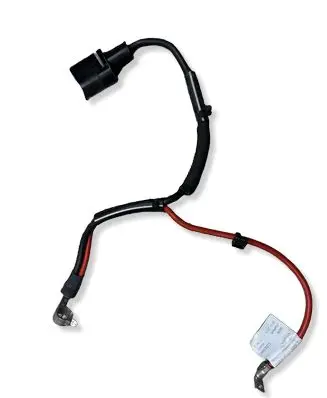 Volkswagen Golf Sportsvan Positive cable (battery) 5Q0971228K
