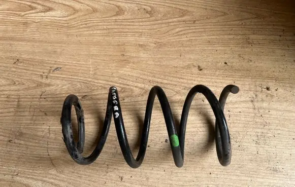 Dacia Sandero Front coil spring
