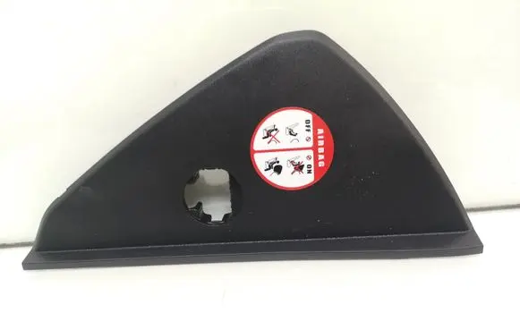 Hyundai ix35 Dashboard side end trim 847682Y000