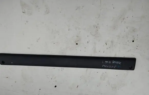 Renault Master II Side skirt front trim 