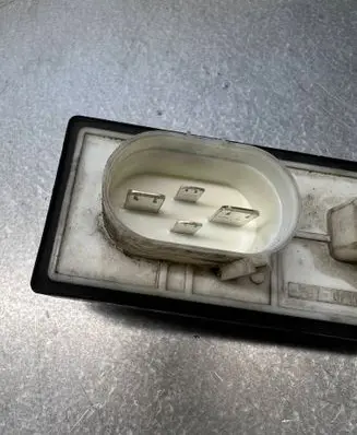 Audi TT Mk1 Coolant fan relay 1J0919506K
