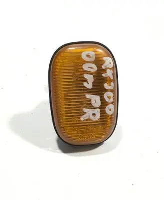 Lexus RX 300 Front fender indicator light 6R019461 E13013047 013047