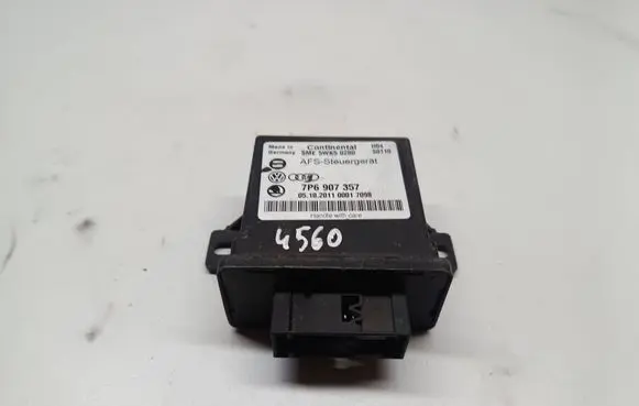 Volkswagen Touareg II Light module LCM 5WK50280 7P6907357