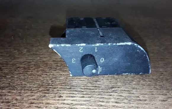 Audi A4 S4 B6 8E 8H Headlight level height control switch 8E2919094
