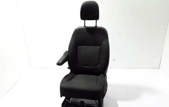 Opel Vivaro Front driver seat 