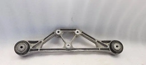 Audi A8 S8 D3 4E Rear differential/diff mount bracket 4E0599285