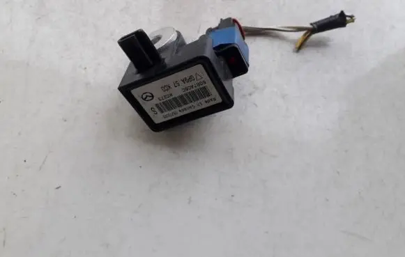 Mazda 6 Airbag deployment crash/impact sensor gp9a57kc0