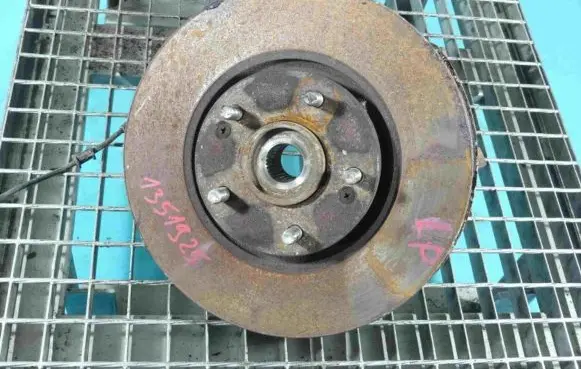 Hyundai ix35 Front wheel hub spindle knuckle IMPRK1351925