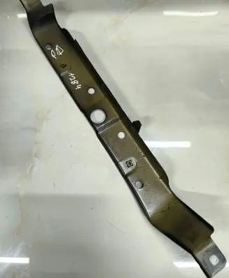 Opel Antara Fender mounting bracket