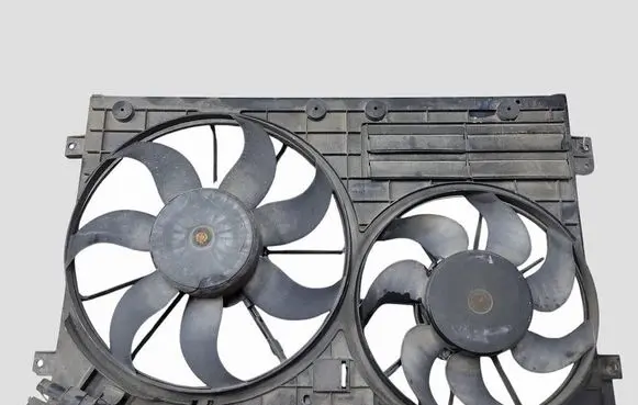 Skoda Octavia Mk2 (1Z) Electric radiator cooling fan 1K0121207