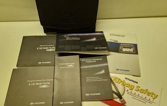 Hyundai Genesis Owners service history hand book 080102M100