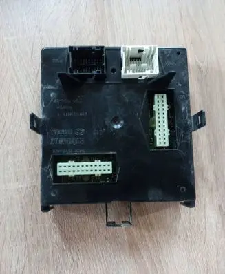 Renault Laguna II Immobilizer control unit/module 8200534447