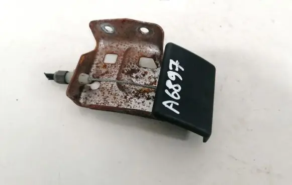 Nissan Almera N16 Engine bonnet (hood) release handle