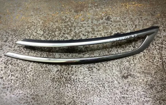 Citroen C4 II Picasso Front bumper splitter molding AA36414197