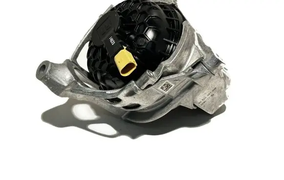 Audi Q7 4M Engine mount bracket 4M0199372HA 4M0199372FM 16943