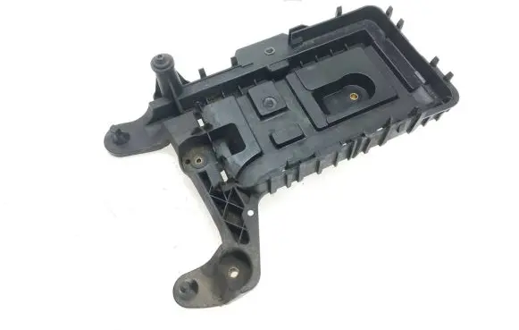 Seat Alhambra (Mk2) Battery tray 1K0915333H