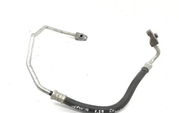 Toyota Verso-S Air conditioning (A/C) pipe/hose