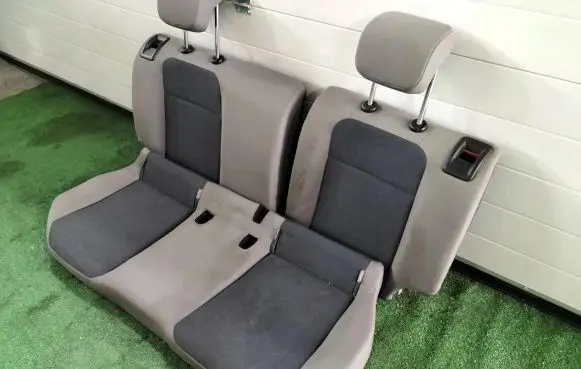 Volkswagen Up Rear seat 