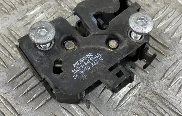 Jeep Renegade Engine bonnet/hood lock/catch 52144948