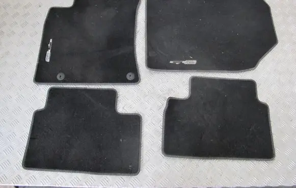 KIA Pro Cee'd III Car floor mat set PROCEEDDYWANIKI