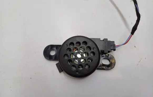 Mercedes-Benz E W238 Parking PDC sensor speaker A0008220000