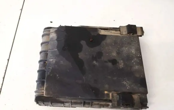 Skoda Octavia Mk2 (1Z) Fuse box cover 1k0937132f