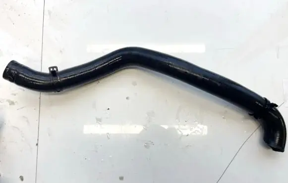 Mercedes-Benz C W203 Engine coolant pipe/hose