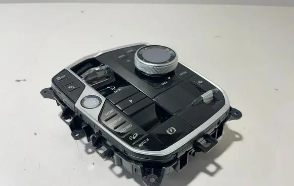 BMW X6 G06 Gear shifter/selector 5A6AEE5 5A9CB19