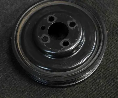 Audi A4 S4 B8 8K Crankshaft pulley 038105243M