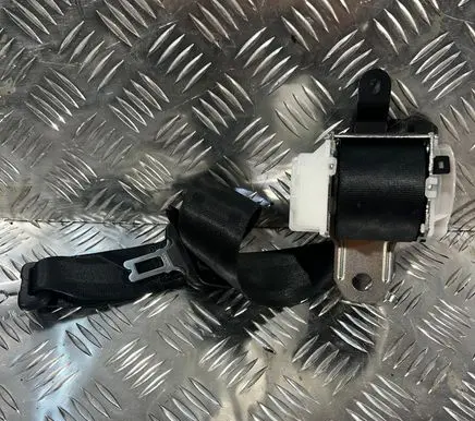Lexus ES VII XZ10 Middle seatbelt (rear) Q076216
