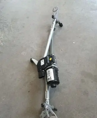 BMW 5 G30 G31 Other engine bay part 2709190